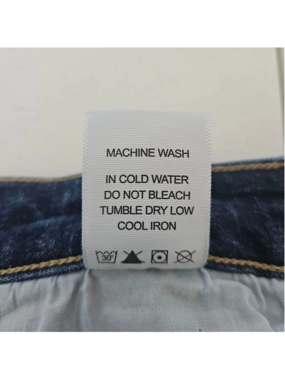 Judy Blue Boyfriend Fit Blue Jeans Size 7/28 stretchy - Picture 8 of 12